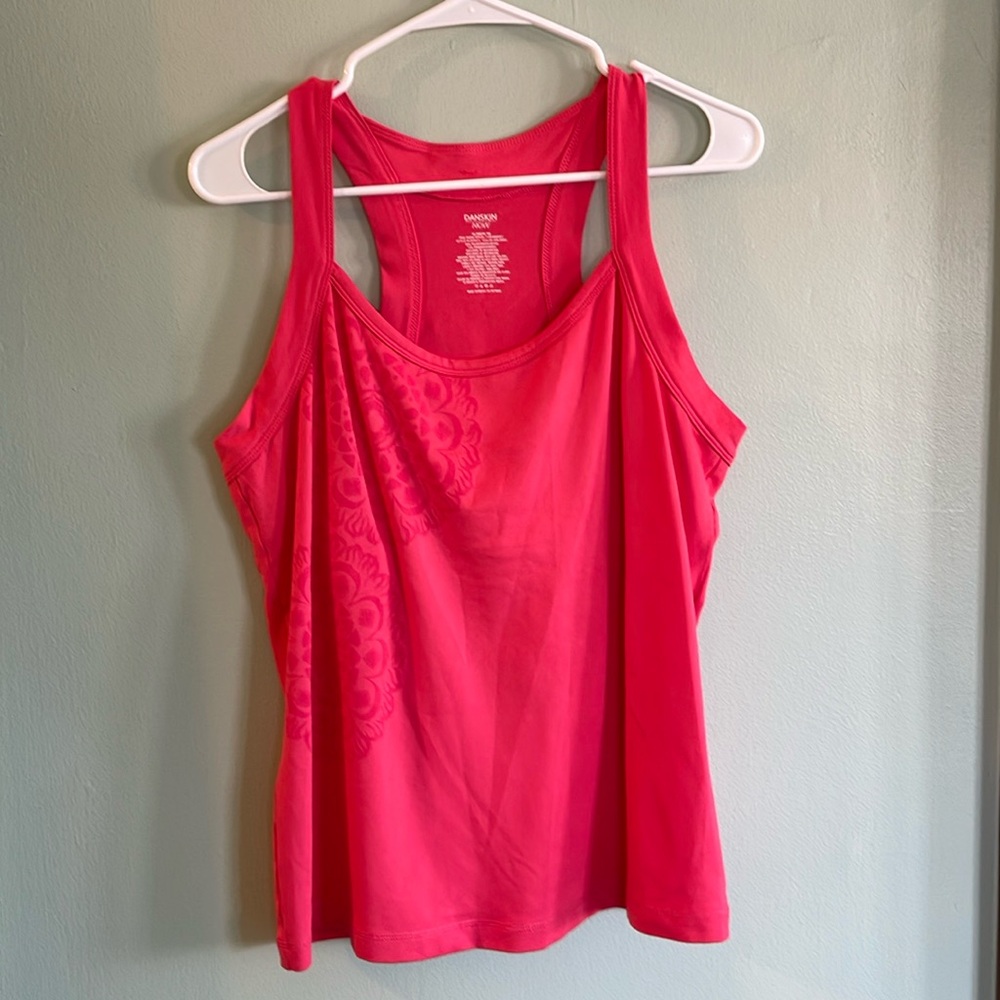 Danskin Now Tank Size XL